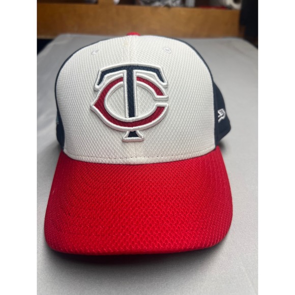 New Era Other - New Era 59FIFTYMinnesota Twins Hat Mens Size 8 MLB Authentic Collection Navy Red